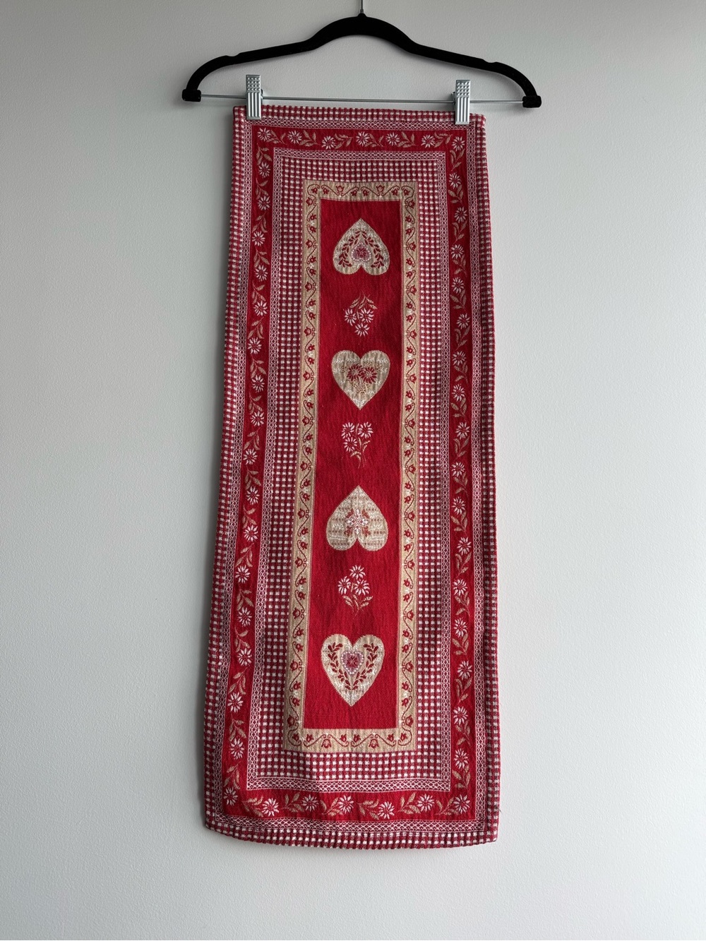 33x80” Made in Italy Vintage Red Gingham Floral Heart Cottagecore Table Runner